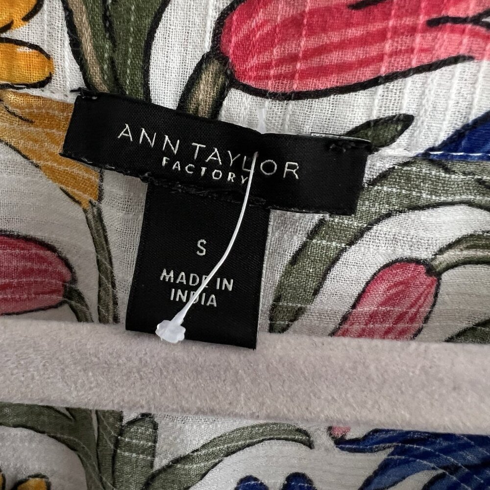 NEW Ann Taylor Floral Blouse top Vine Split Neck Long Sleeve Boho Top SMALL - Picture 5 of 6